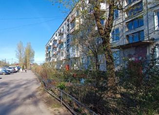 Продажа 3-комнатной квартиры, 58.1 м2, поселок Зимитицы, посёлок Зимитицы, 1