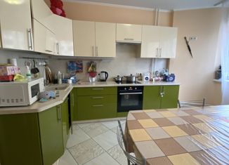 3-комнатная квартира на продажу, 76 м2, Москва, улица Главмосстроя, 5, улица Главмосстроя