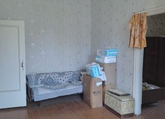 Продается трехкомнатная квартира, 60.31 м2, Ярцево, улица Максима Горького, 12