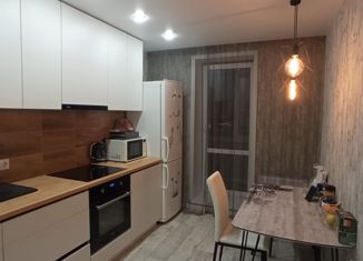 Продажа 2-ком. квартиры, 55 м2, Энгельс, Полтавская улица, 25, ЖК Традиция