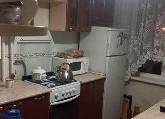 Продам 4-комнатную квартиру, 72 м2, Отрадный, улица Орлова, 18