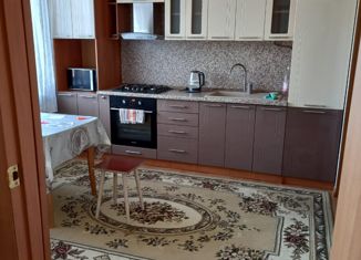 Продам 3-комнатную квартиру, 67.2 м2, поселок городского типа Арти, улица Гагарина, 5
