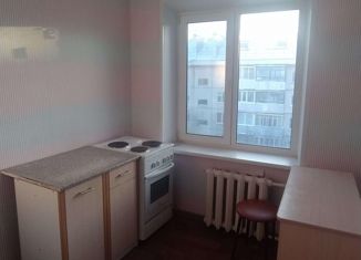 Продается двухкомнатная квартира, 62.5 м2, Северск, улица Мира, 22