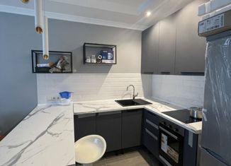 Продаю 1-ком. квартиру, 40 м2, Москва, улица Поляны, 5Ак3, метро Улица Скобелевская