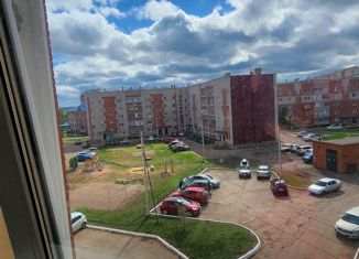 Продажа двухкомнатной квартиры, 70 м2, Ишимбай, Молодёжная улица, 12