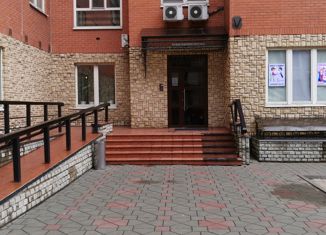 Продаю 3-ком. квартиру, 99 м2, Москва, бульвар Генерала Карбышева, 16, бульвар Генерала Карбышева