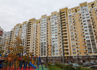 Продается однокомнатная квартира, 51.4 м2, деревня Сапроново, квартал Северный, 20