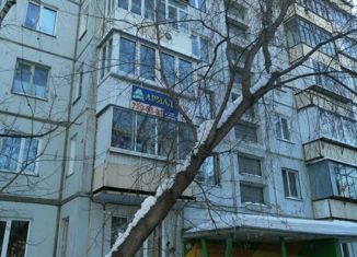 Продам 3-комнатную квартиру, 72 м2, Челябинск, улица Молодогвардейцев, 70А