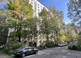 Продается 2-ком. квартира, 47 м2, Москва, улица Свободы, 81с4, район Северное Тушино