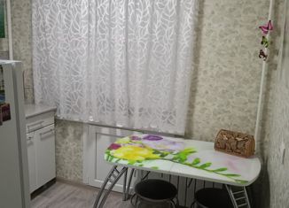 Продается 2-комнатная квартира, 43.6 м2, Янаул, Советская улица, 2