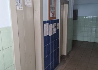 Продается 3-ком. квартира, 63 м2, Москва, улица Хачатуряна, 18, улица Хачатуряна
