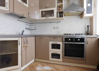 Продается 3-комнатная квартира, 63.7 м2, Москва, улица Маршала Неделина, 28, улица Маршала Неделина