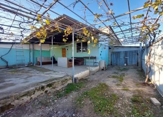 3-ком. квартира на продажу, 90 м2, село Надежда, Раздольная улица, 3