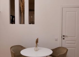 Продается 1-комнатная квартира, 33.8 м2, Москва, Камергерский переулок, 2, метро Театральная