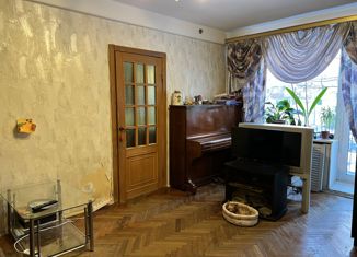 Продам 3-ком. квартиру, 56.1 м2, Санкт-Петербург, Будапештская улица, 15к2, муниципальный округ Купчино