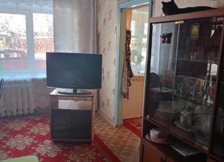 Продается 2-ком. квартира, 43 м2, Лесосибирск, улица Горького, 107