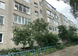 Продаю 1-ком. квартиру, 37.8 м2, Вязьма, улица Заслонова, 5