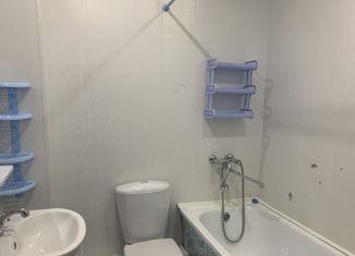 Продажа 2-ком. квартиры, 45 м2, посёлок городского типа Медведево, улица Гагарина, 9