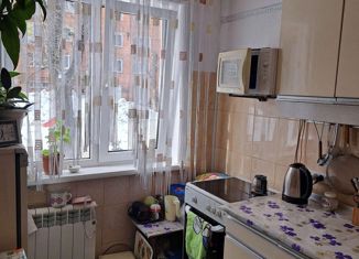 Продается двухкомнатная квартира, 44 м2, Кемеровская область, Интернациональная улица, 25