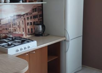 Продаю 2-ком. квартиру, 60.8 м2, Санкт-Петербург, улица Тюшина, 16, улица Тюшина