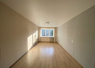 Продаю комнату, 17.9 м2, Полевской, улица Розы Люксембург, 14