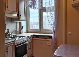 Продам 3-ком. квартиру, 57 м2, Москва, Большая Черёмушкинская улица, 3к2, станция Верхние Котлы