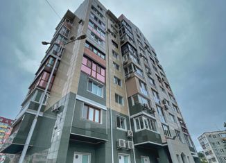 Продам двухкомнатную квартиру, 65 м2, Находка, проспект Мира, 34А