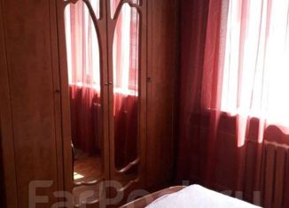 Продаю 2-ком. квартиру, 54 м2, Находка, улица Постышева, 3