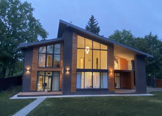 Продам дом, 235 м2, Сестрорецк, 1-я линия, 26