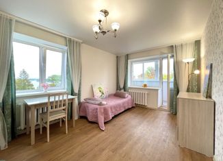 Продается 1-ком. квартира, 30.8 м2, Валдай, улица Карла Маркса, 5