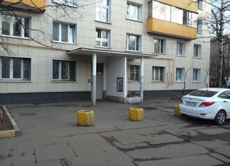 Продается 3-комнатная квартира, 64.8 м2, Москва, улица Маёвок, 1к1, улица Маёвок