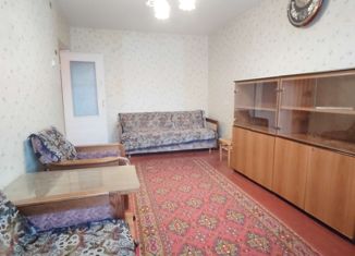 Продажа 2-комнатной квартиры, 45 м2, Псковская область, Народная улица, 25