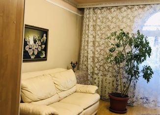 Продам 3-ком. квартиру, 73 м2, Чита, Набережная улица, 60