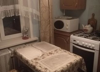 Сдача в аренду 2-комнатной квартиры, 42 м2, Белёв, Истоминская улица, 5