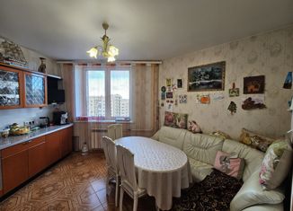 Продам 2-комнатную квартиру, 75.5 м2, Кронштадт, улица Станюковича, 9