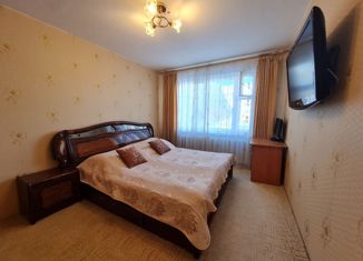 Продаю двухкомнатную квартиру, 50.4 м2, Магадан, улица Попова, 7к3
