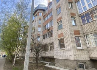 Продам трехкомнатную квартиру, 84.9 м2, Вологда, улица Мальцева, 43