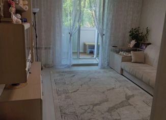 Продам 3-комнатную квартиру, 56 м2, Шлиссельбург, улица Чекалова, 13