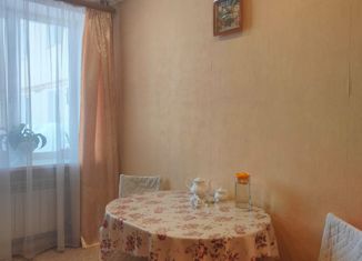 Двухкомнатная квартира на продажу, 78 м2, Самарская область, улица Пирогова, 25