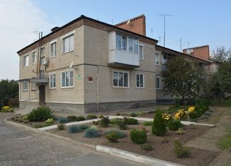 Двухкомнатная квартира на продажу, 43.5 м2, станица Тбилисская, Коммунальная улица, 7