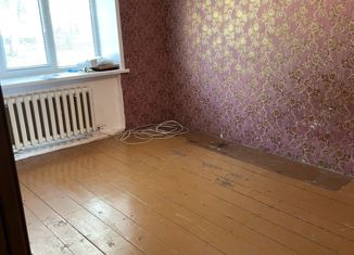 Продажа 2-комнатной квартиры, 45.3 м2, Бугуруслан, Центральная улица, 49