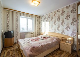 Продается 4-ком. квартира, 78.1 м2, Екатеринбург, Варшавская улица, 28, Варшавская улица