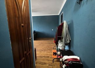Продаю 2-комнатную квартиру, 43 м2, Владикавказ, улица Пожарского, 5, Промышленный округ