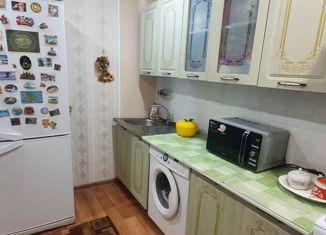 Продается пятикомнатная квартира, 74 м2, Кумертау, улица Машиностроителей, 4
