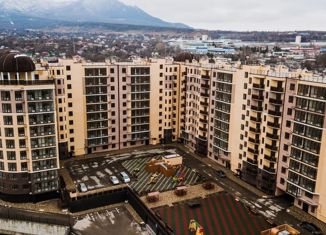 Продажа 4-ком. квартиры, 262 м2, Пятигорск, улица Адмиральского, 1А