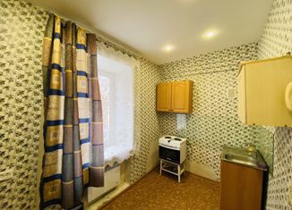 Продам 2-комнатную квартиру, 45.8 м2, Иркутск, улица Клары Цеткин, 21, Свердловский округ