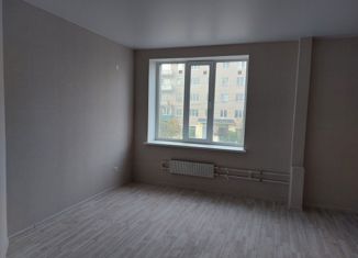 Продается квартира студия, 32 м2, Вятские Поляны, улица Азина, 18