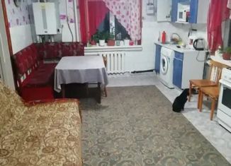 Продам дом, 280 м2, посёлок городского типа Красный Октябрь, Кооперативная улица, 2