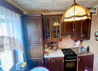 Продажа 3-комнатной квартиры, 74 м2, деревня Пеники, Новая улица, 16