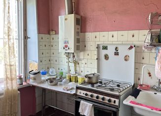 Двухкомнатная квартира на продажу, 43 м2, Чебаркуль, улица Карпенко, 14